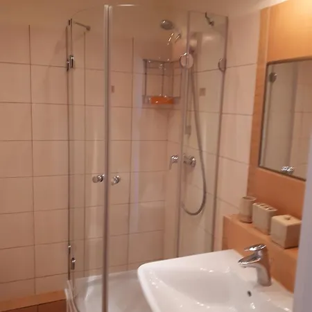 Jantar - Rodzinne Mieszkanie Na Ogrodach * Kolberg